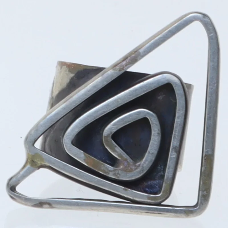 Unikt geometrisk ring (str. 54 mm)