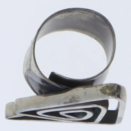 Unikt geometrisk ring (str. 54 mm)
