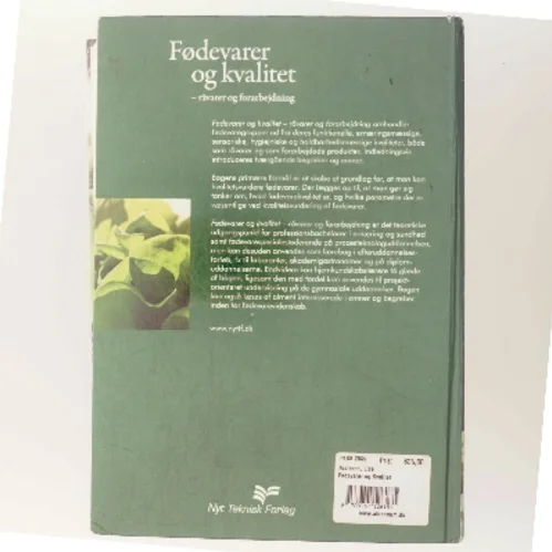 Fødevarer og kvalitet : råvarer og forarbejdning (Bog)