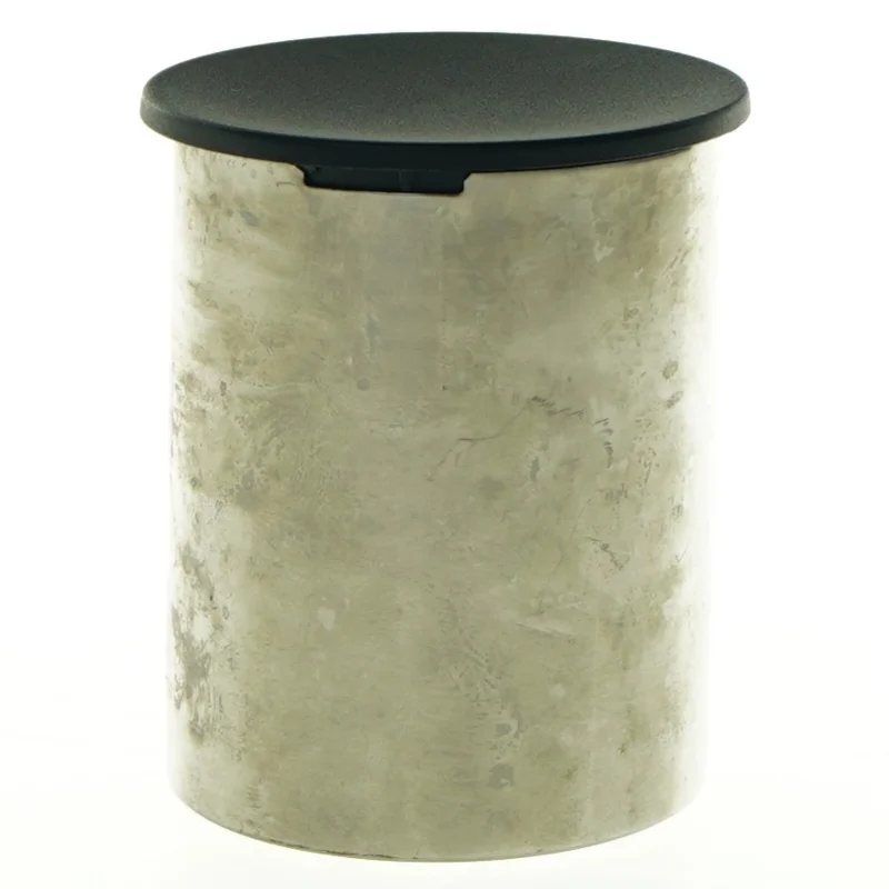 Metalbeholder med låg (str. Ø 8. h 10. cm)