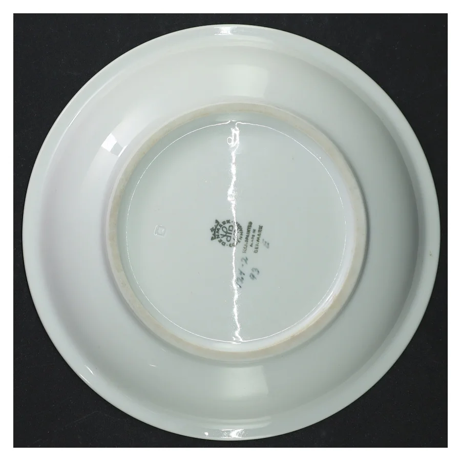 Hvid porcelænsskål (str. Er den cm diameter)