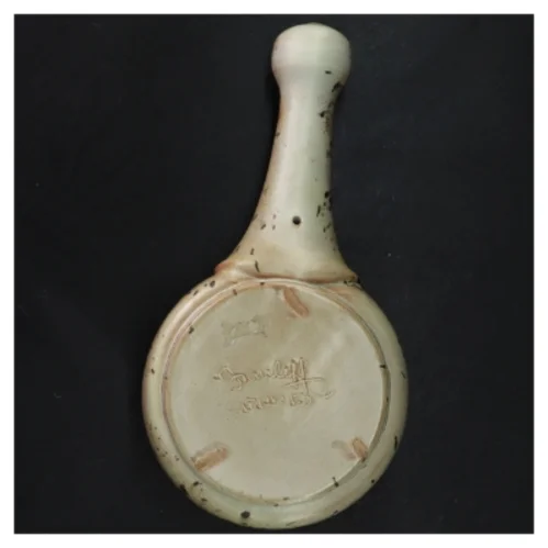 Keramik skål med hank (str. 13 cm i diameter. 8 cm høj)