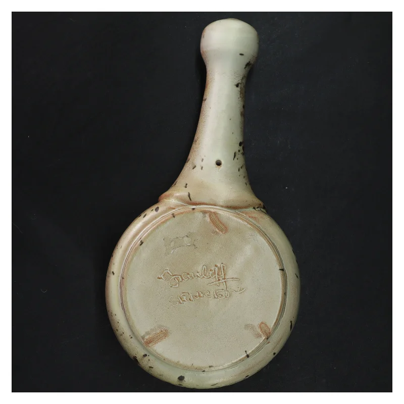 Keramik skål med hank (str. 13 cm i diameter. 8 cm høj)