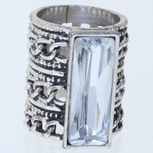 Dekorativ ring med sten (str. 48 mm)