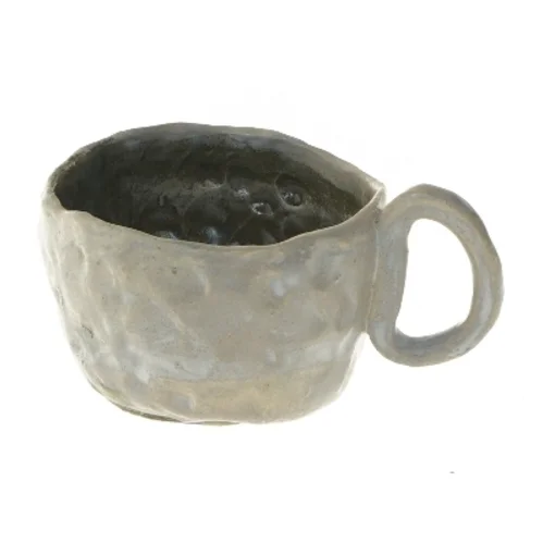 Håndlavet keramik krus fra Sarakeramik (str. Ø 11 cm)