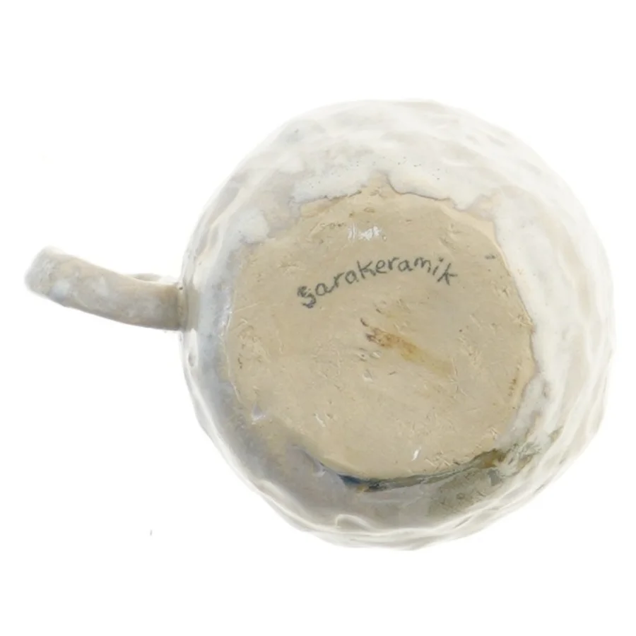 Håndlavet keramik krus fra Sarakeramik (str. Ø 11 cm)