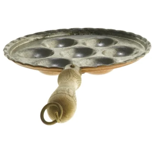 Vintage æbleskive pande med træhåndtag (str. 28 cm)