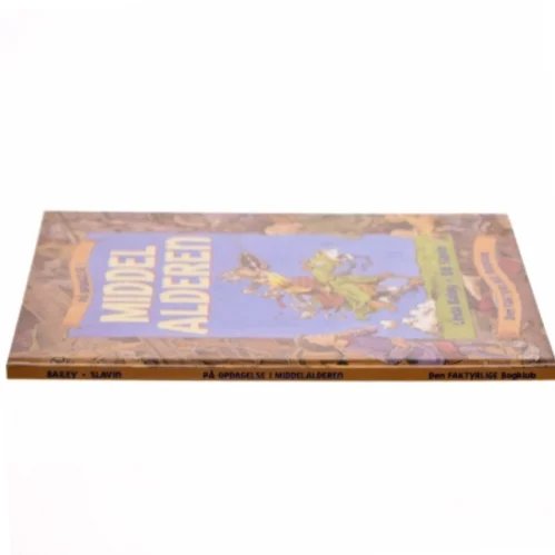 Bog om middelalderen fra Den FAKTYRLIGE Bogklub