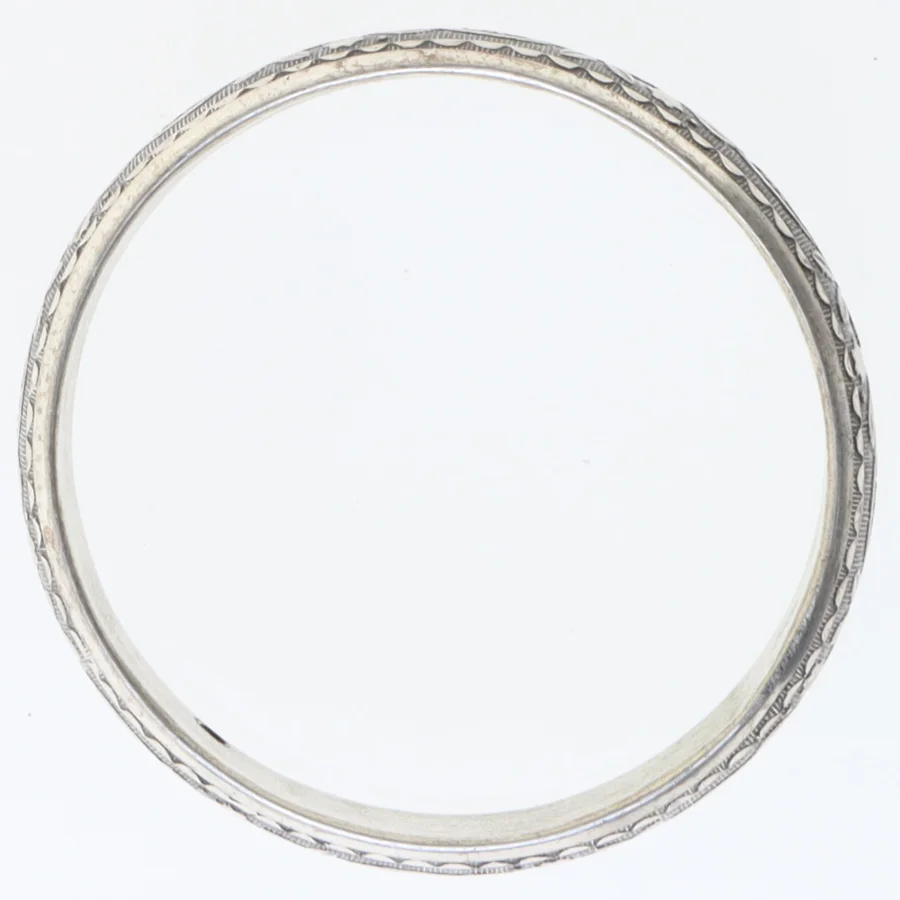 Sølvarmbånd med blomstermønster (str. Ø 7,5 cm)