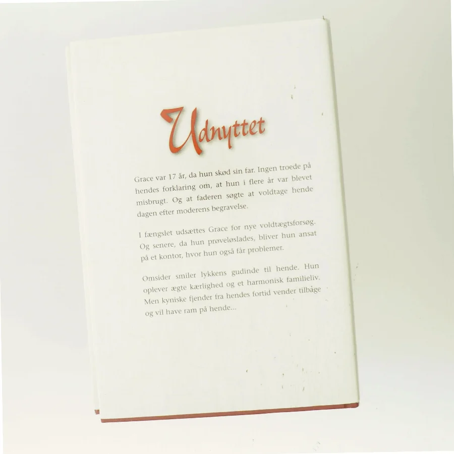 Udnyttet af Danielle Steel (Bog)