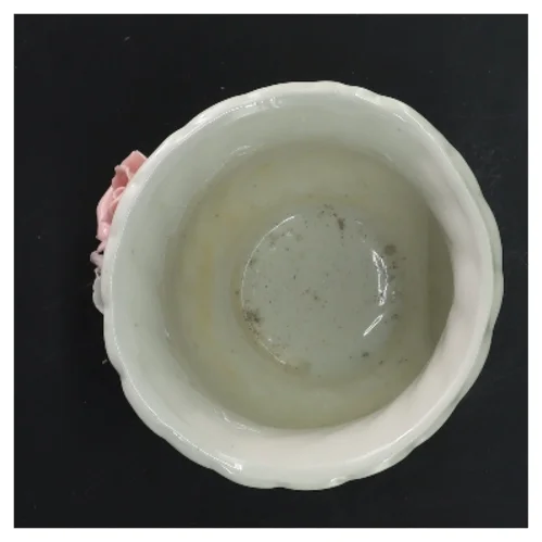 Porcelænsvaske med roser (str. Ø 10,5x h 9 cm)