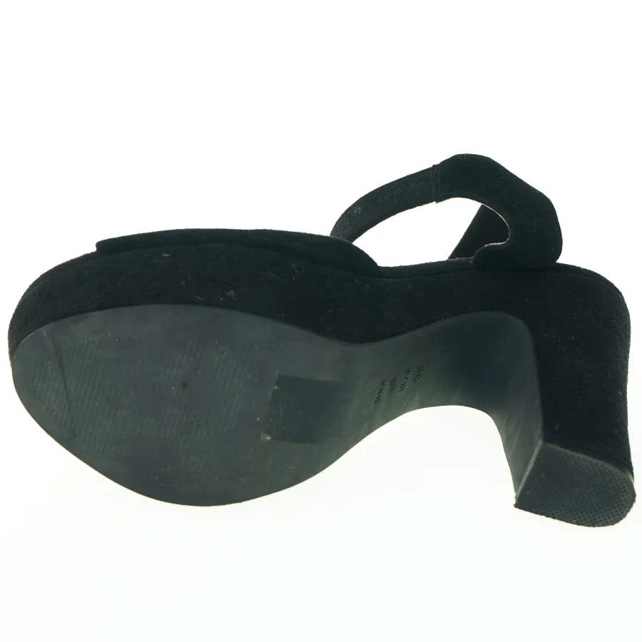 Sko fra Shoe the Bear (str. 39)