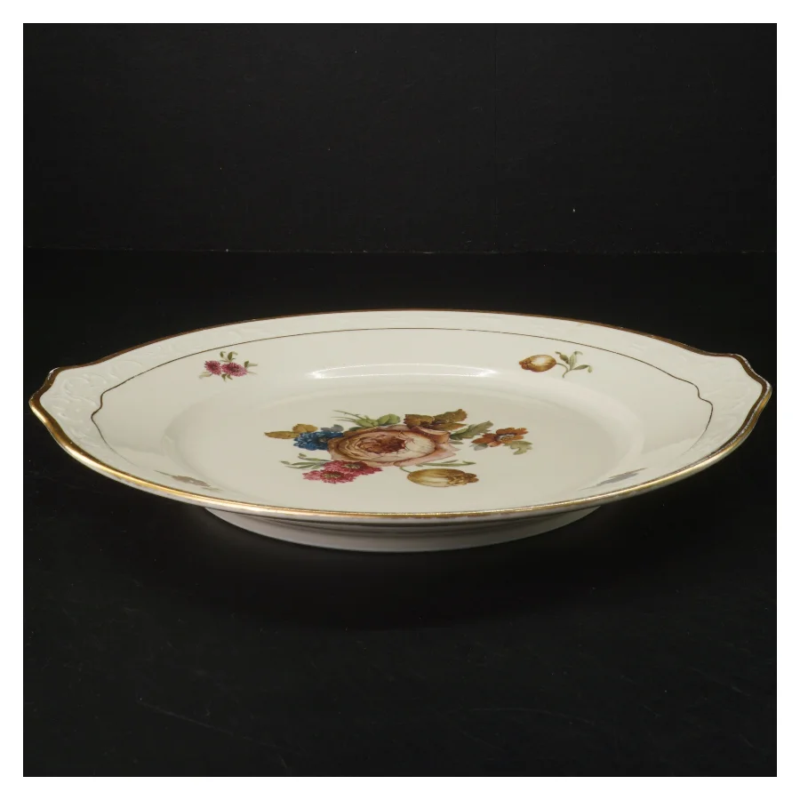 Dekorativ porcelænsfad med blomstermotiv fra KPM (str. Ø 26 cm)