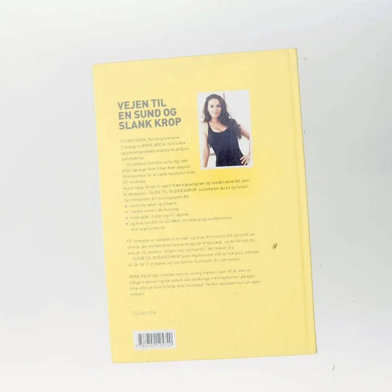 Guide til gudindekrop : kickstart din livsstil på 28 dage af Anne Bech (Bog)