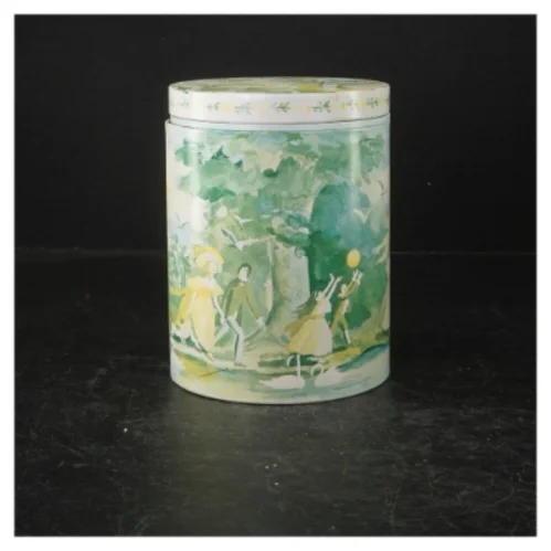 Irma kunstdåse, Maggi Baaring