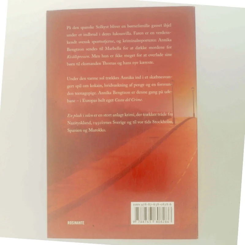 En Plads I Solen af Liza Marklund (Bog)