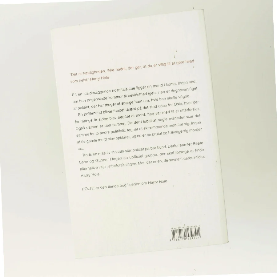 Politi af Jo Nesbø (Bog)