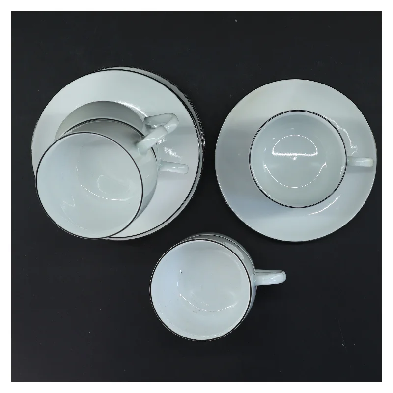 Kaffekop sæt med underkopper fra Atelier (str. 6 stk Ø 8 & 13,5 cm)