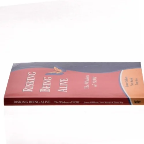 Risking Being Alive (Bog)