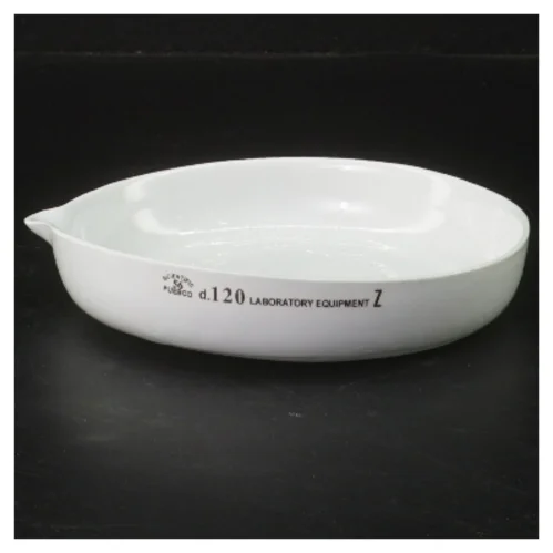 Porcelæn skål med hældetud fra Scientific Pueblo (str. Ø 13 cm)