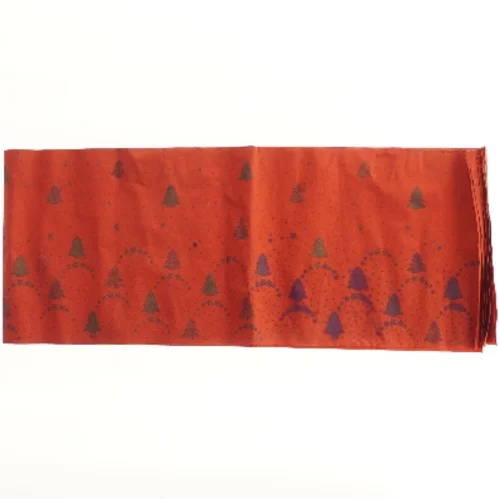 Juledug med trær og stjerner (str. 116x158 cm)