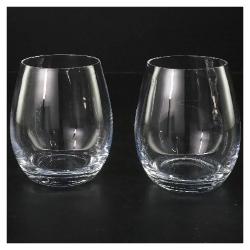 Sæt af to drikkeglas (str. 2 stk Ø 6,5 cm længde 10 cm)