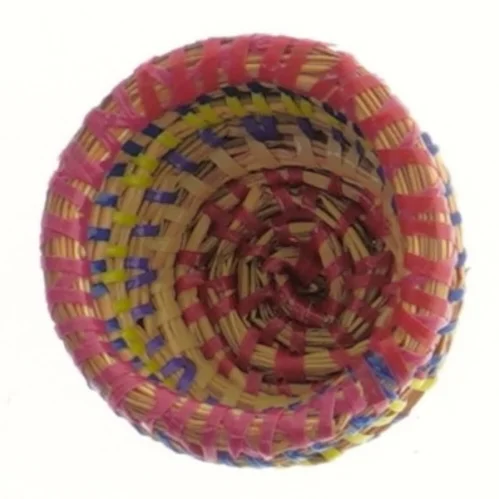 Lille flettet kurv med låg (str. 7x8 cm)