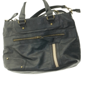 Stor sort skuldertaske fra The Monte (str. 43x29 cm)