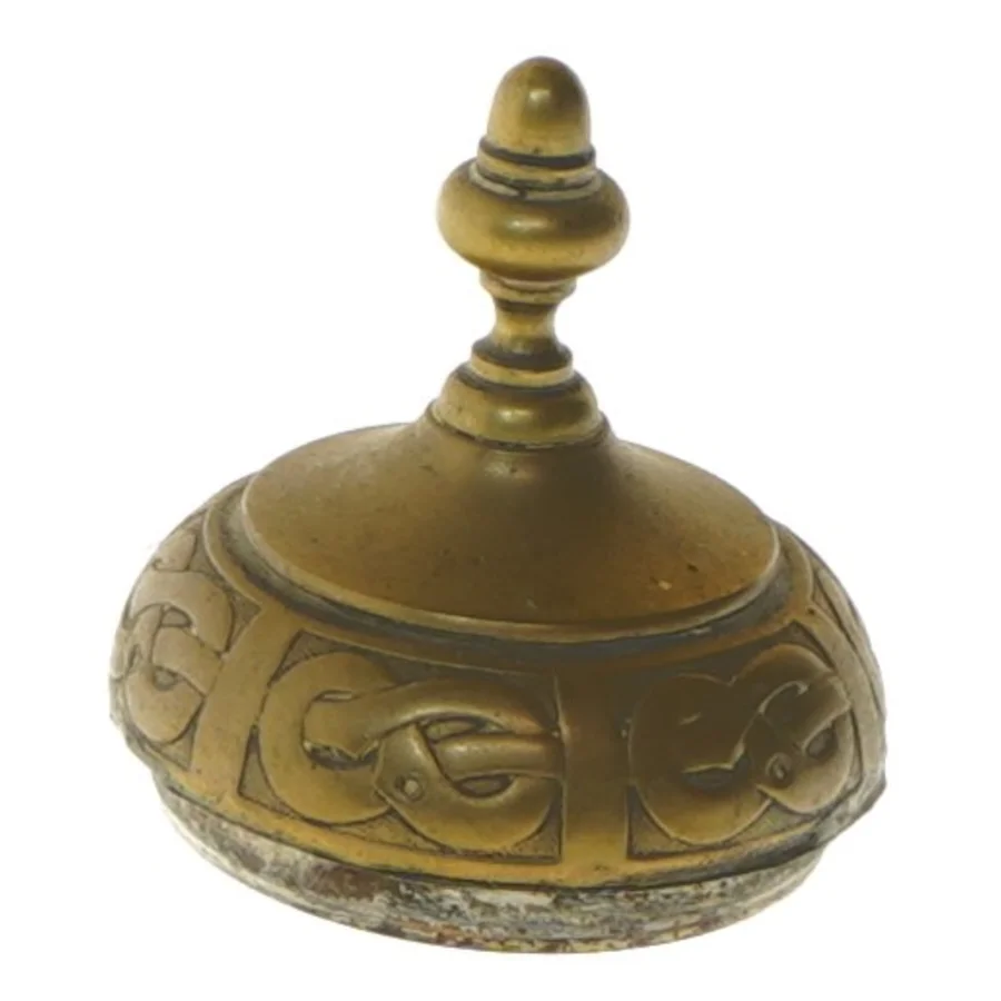 Dekorativ messingtop (str. Ø 6,5 cm)