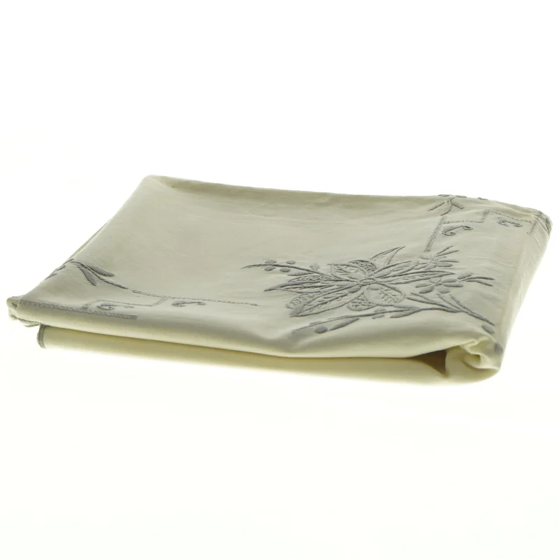 Broderet dug (str. 82 x 78 cm)