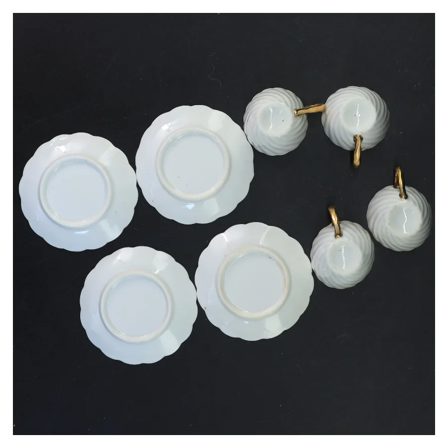 Porcelæn tesæt (str. 15x10&8x6&5x5&9x1 cm)