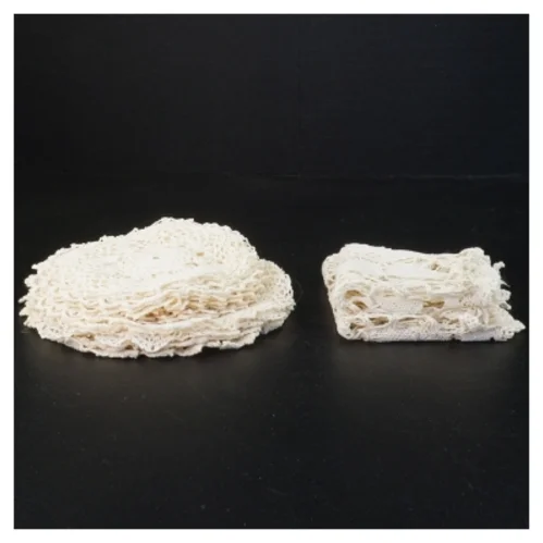 Hæklet borddug og bordskånere sæt