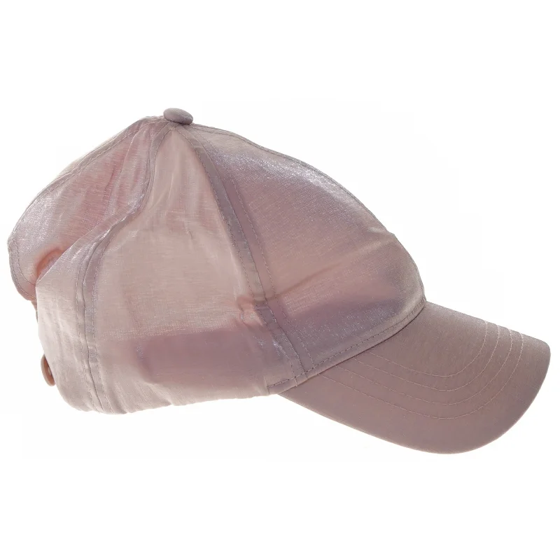 Lyserød kasket (str. Ø 17 cm)