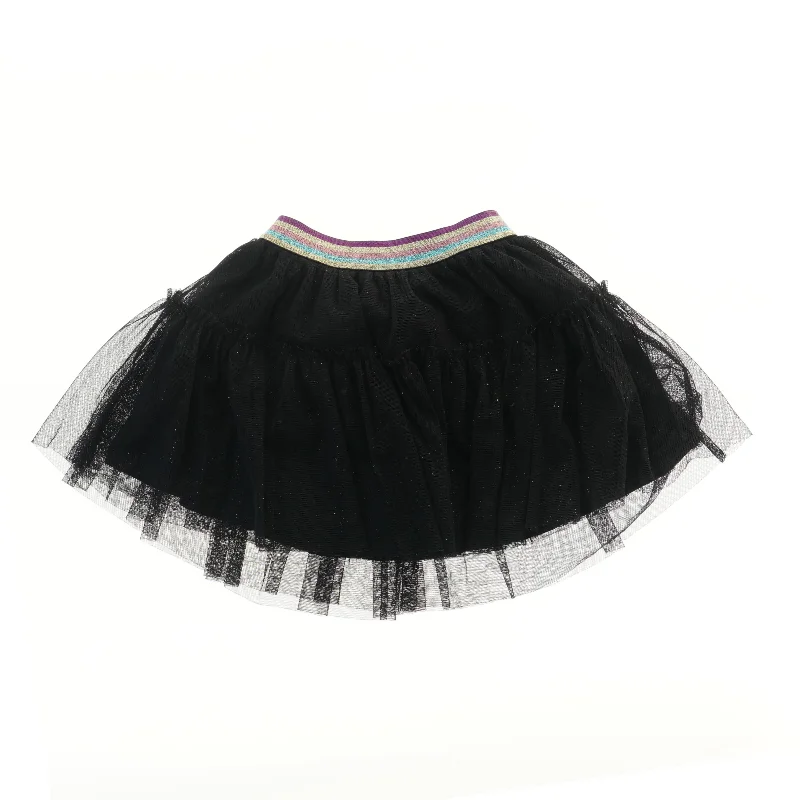 Sort tyl nederdel med regnbuefarvet elastik fra M&S (str. 110)