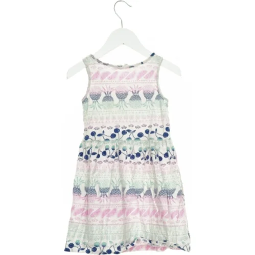 Kjole fra H&M (str. 116 cm)