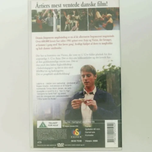 VHS 'Kærlighed ved første hik' fra Scanbox