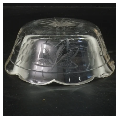 Glasskål med bladmønster (str. Ø 16x6 cm)