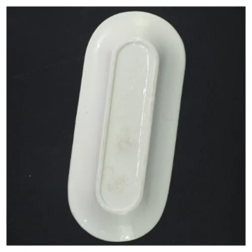 Aflangt porcelænsfad med blå dekor (str. 22x10x2 cm)