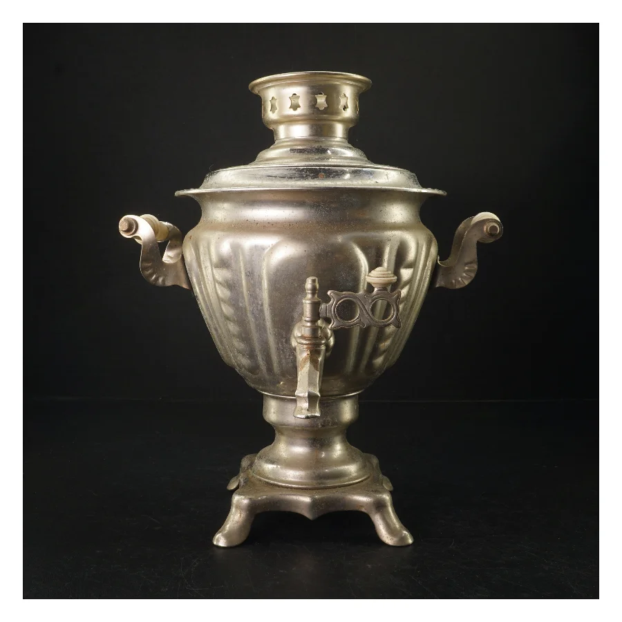 Gammeldags samovar (str. H. 32 cm)