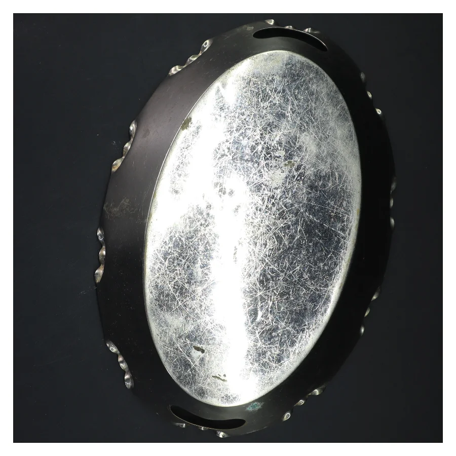 sølvfarvet serveringsfad (str. 26x18x5cm)