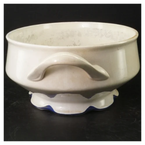 Keramisk serveringsskål med håndtag (str. 37x24 cm)