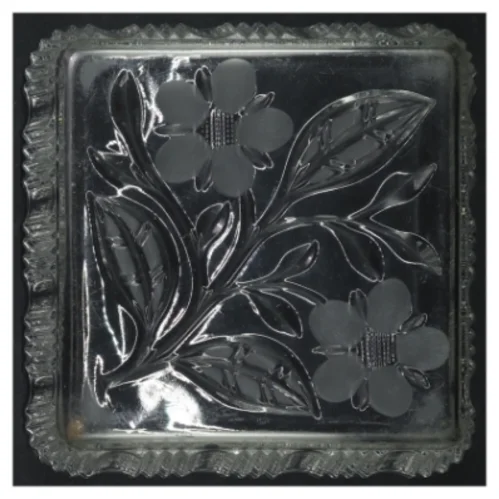 Glasfad med blomstermotiv (str. 17 x 17 cm)