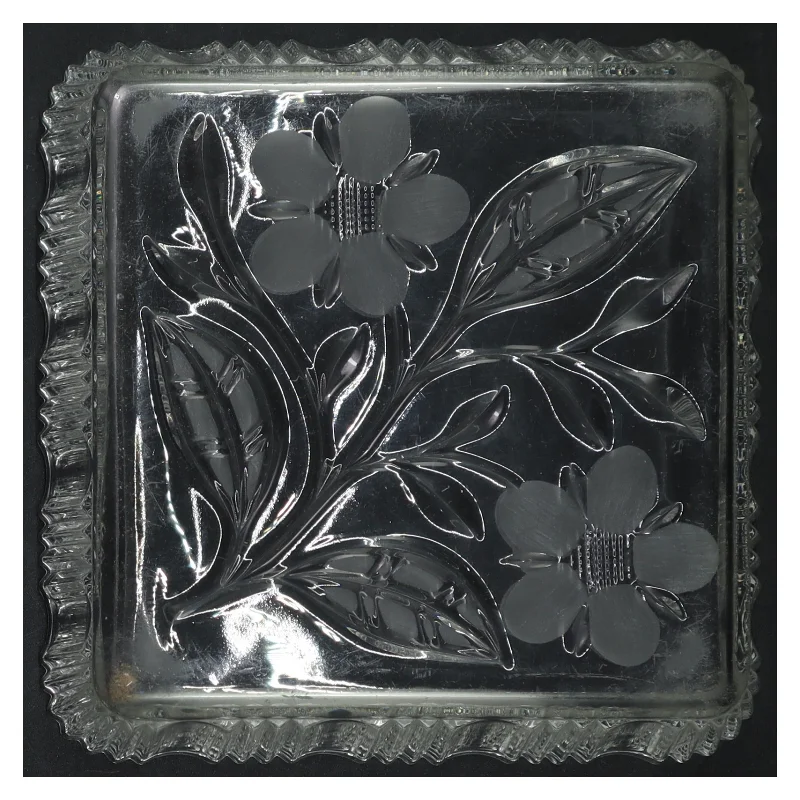 Glasfad med blomstermotiv (str. 17 x 17 cm)