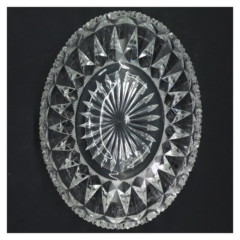 Ovalt Glas fad med mønster (str. 19x14x5 cm)