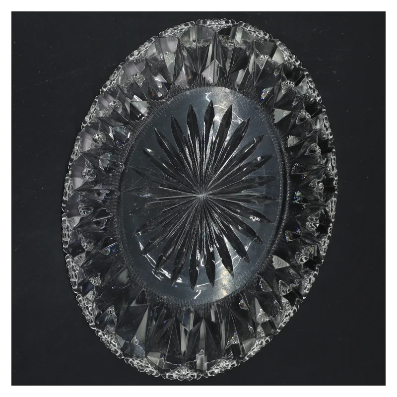 Ovalt Glas fad med mønster (str. 19x14x5 cm)