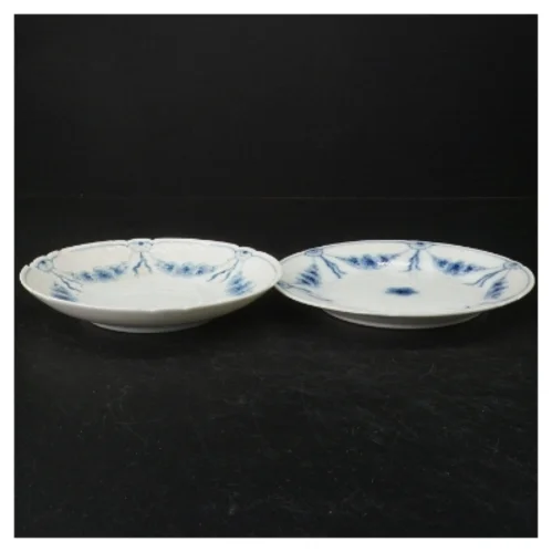 Porcelæns tallerkener fra Royal Copenhagen (str. Ø. 18,5 cm)