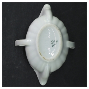 Hvidt porcelænssovseskål fra Pillivuyt (str. 17x12 cm)