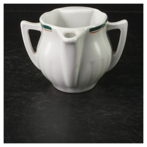 Hvidt porcelænssovseskål fra Pillivuyt (str. 17x12 cm)