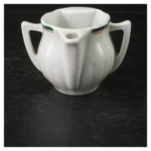 Hvidt porcelænssovseskål fra Pillivuyt (str. 17x12 cm)