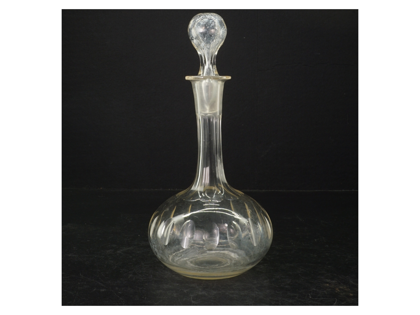 Glaskaraffel med prop (str. 26 cm)